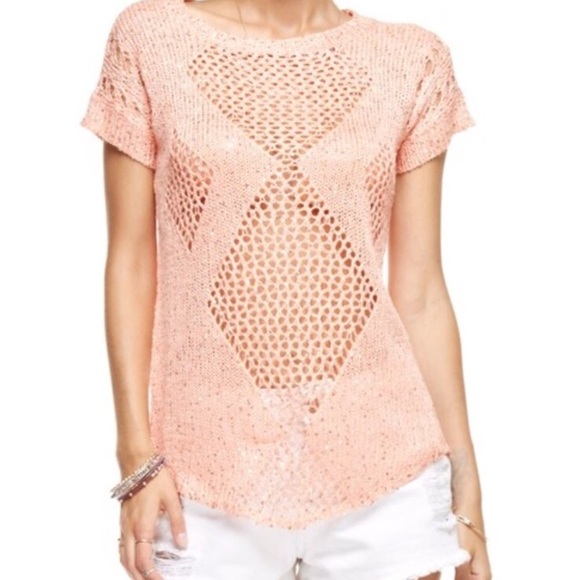 Tops - 🎀Peaches🎀